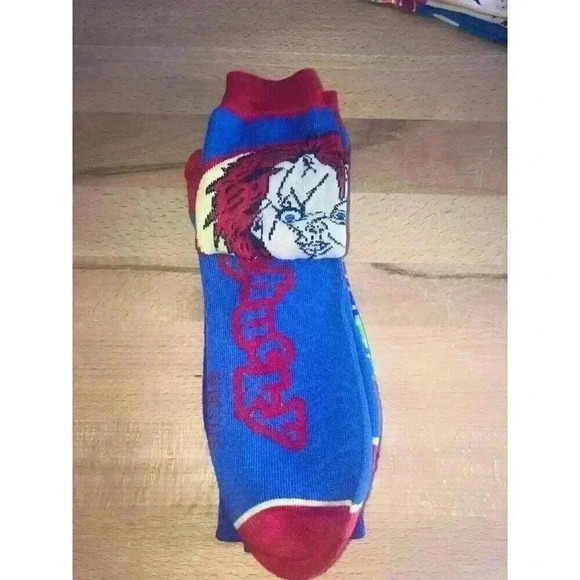 Chucky socks 2pk Size 8-12 - Picture 4 of 7